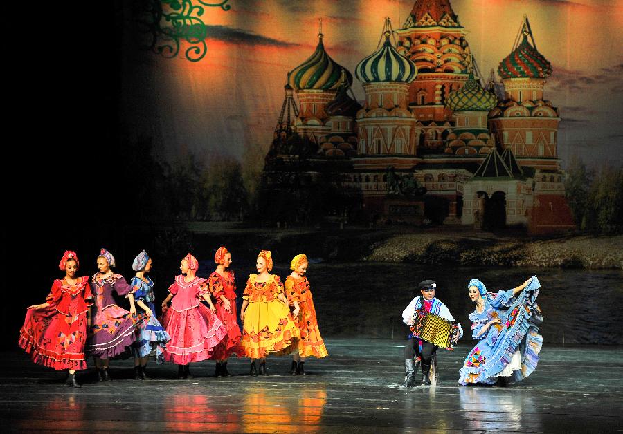 俄罗斯小白桦舞动北国春城