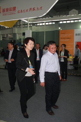 康比特体育科技成果体育大会上展光芒