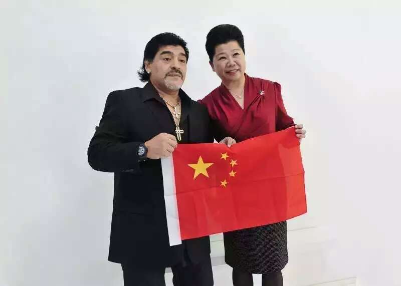 马拉多纳俱乐部--阿根廷教练军团扎根校园足球