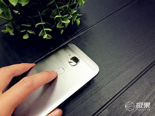 金属质感、内外兼修的性价比神机,华为G7 Plu