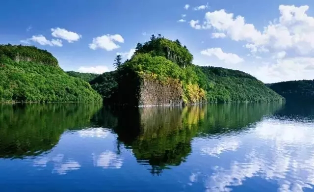 五月去哪玩?最值得去的10个美景等你来!