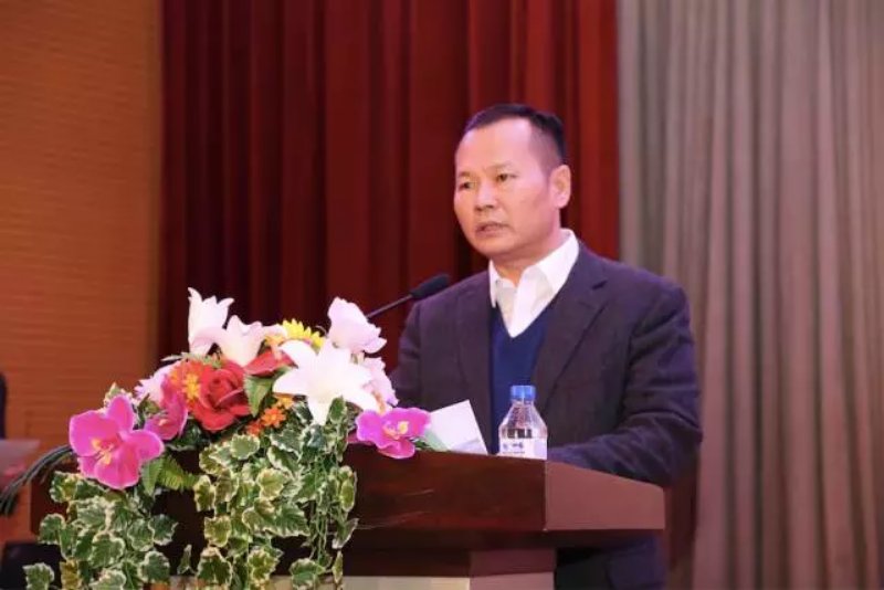 长春市教育局局长鼓励初中毕业生就读职业学校