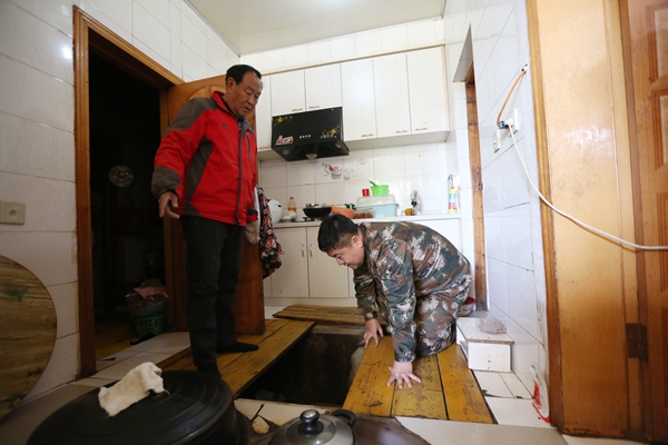 延吉消防进乡镇查隐患 夯实农村防火墙