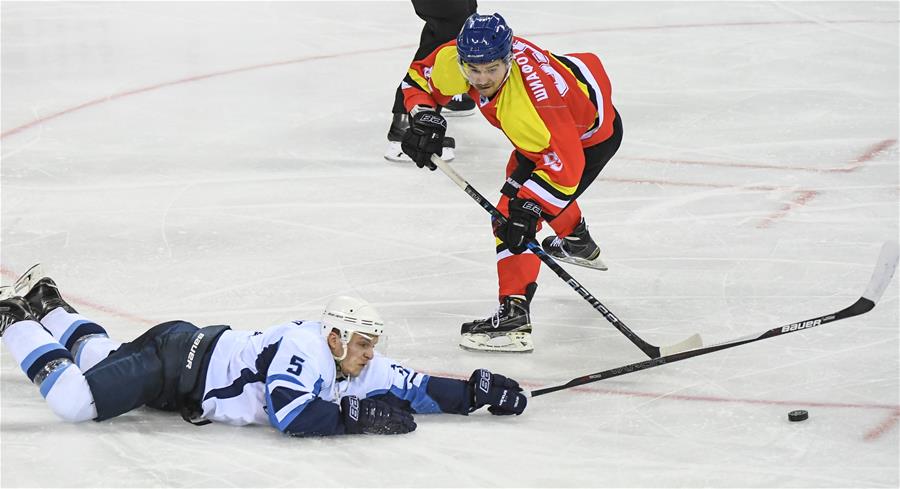 冰球--俄超联赛:吉林市城投队不敌俄罗斯暴风雪