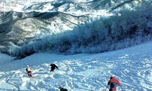 吉林风景——松花湖滑雪场