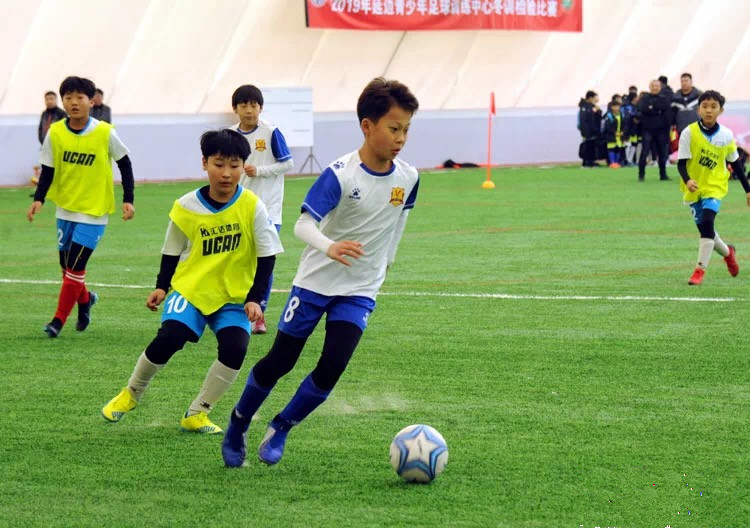 延边青少年足球冬训检验比赛举行 龙井获得多个奖项