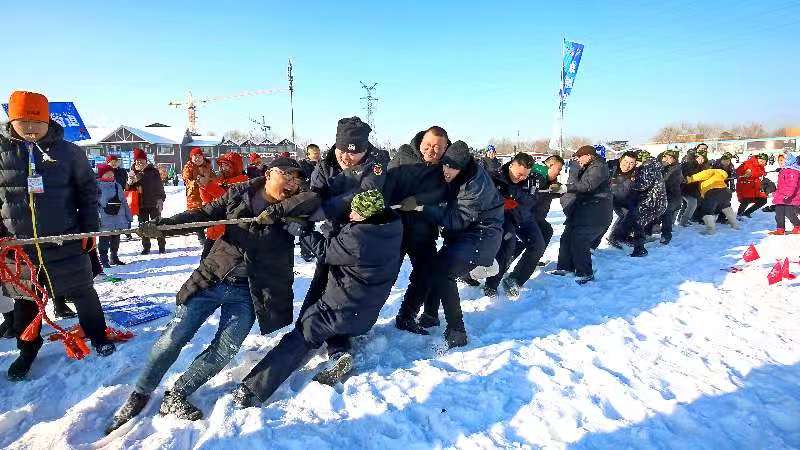 1500余名长春市民竞技冰雪迎新春
