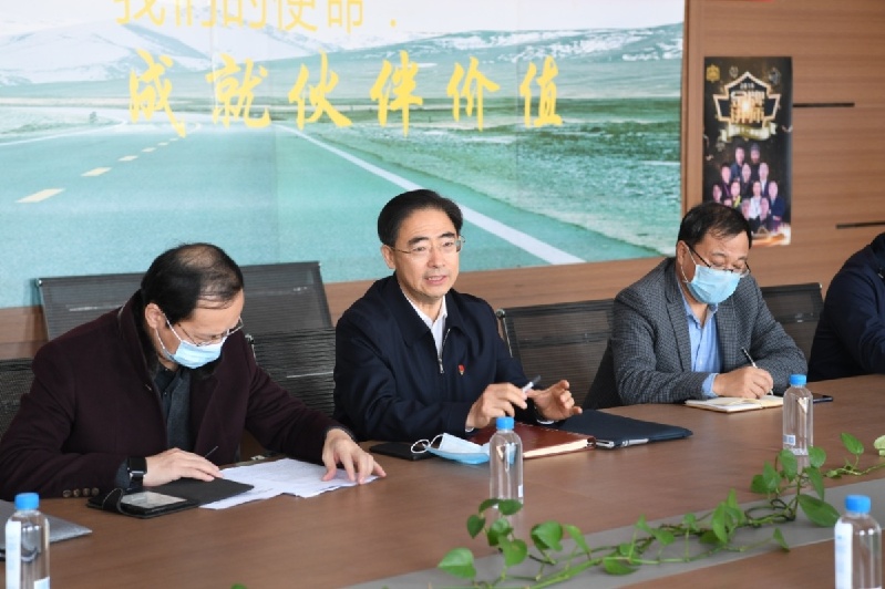長春市稅務局副局長張立中到市物流協會物流企業調研