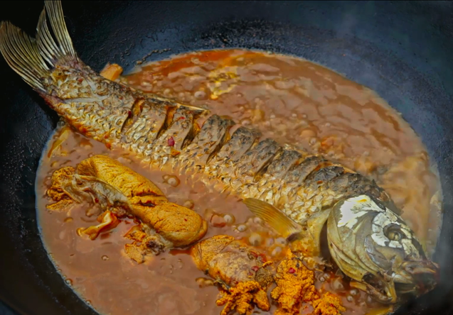 鴨綠江鯉魚